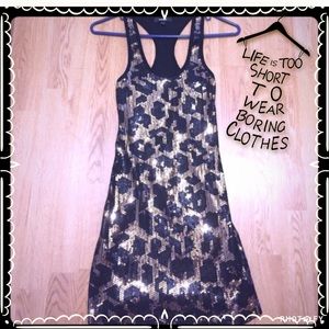 🎉HOST PICK🎉 Express party dress